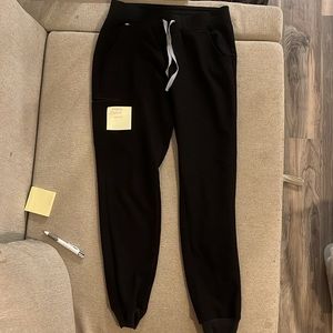 FIGS Black Zamora high waisted joggers Medium Tall M T